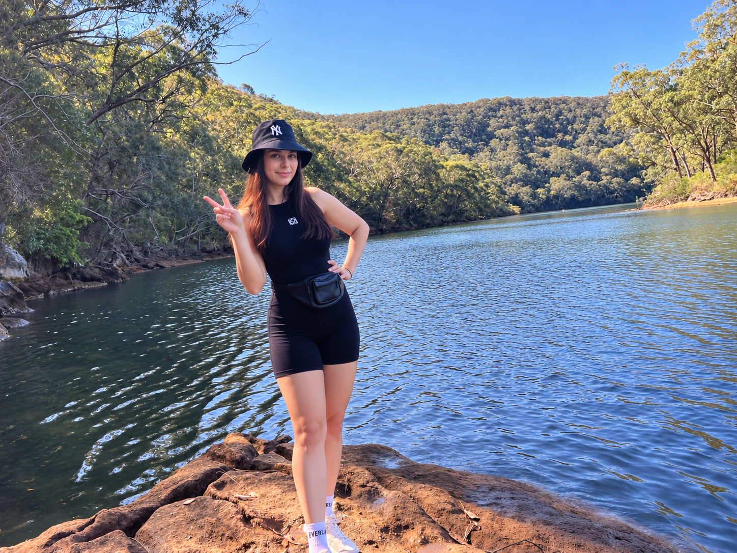 me hike posing